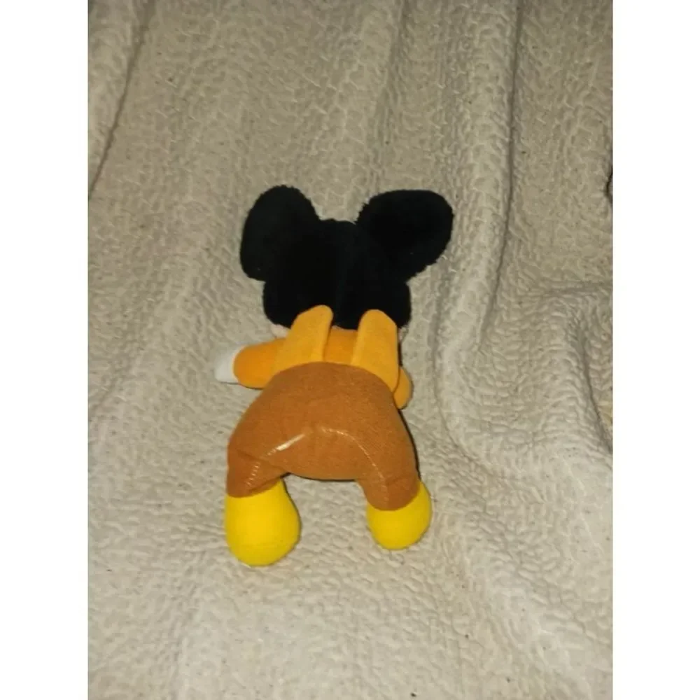 Vintage 1984‎ Disney Mickey's Christmas Carol Plush Toy